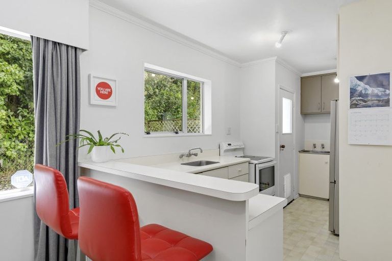 Photo of property in 53 Cedar Street, Maungaraki, Lower Hutt, 5010