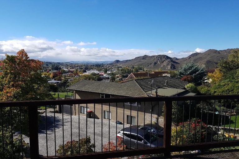 Photo of property in 12 Bodkin Road, Bridge Hill, Alexandra, 9320