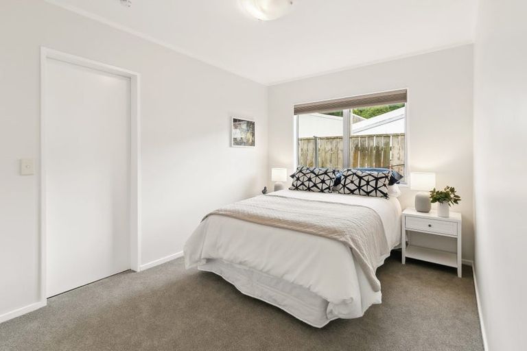 Photo of property in 6 Macalister Place, Miramar, Wellington, 6022