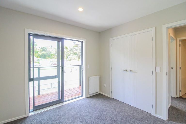 Photo of property in 4/7 Grays Road, Plimmerton, Porirua, 5026