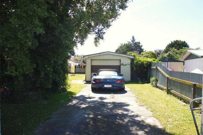 Photo of property in 28 Fleetwood Crescent, Flaxmere, Hastings, 4120