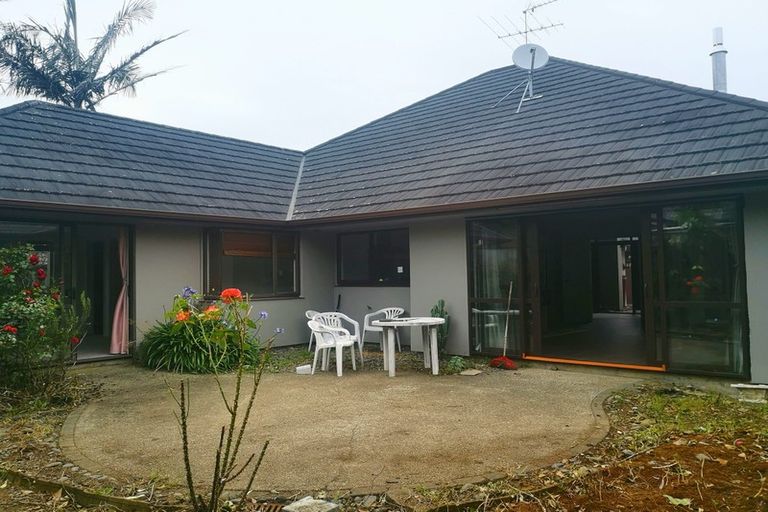 Photo of property in 18 Hampervale Place, Flat Bush, Auckland, 2016