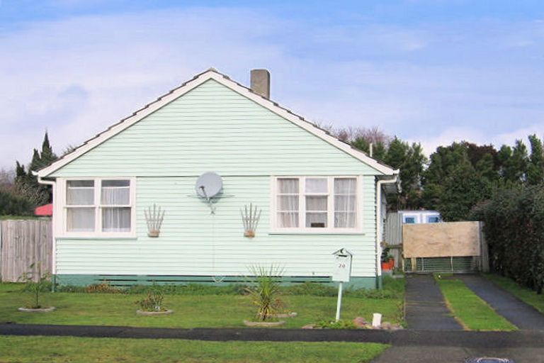 Photo of property in 28 Leicester Street, Terrace End, Palmerston North, 4410