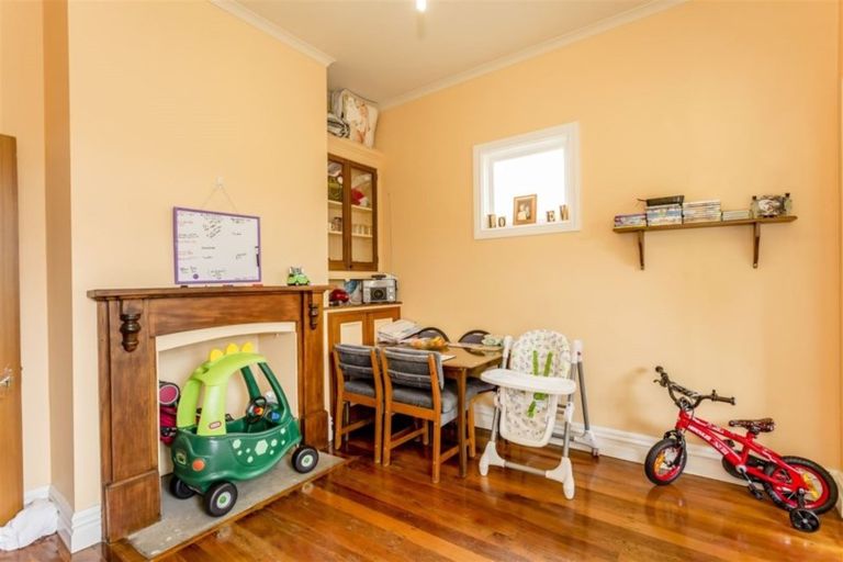 Photo of property in 123 Bay View Road, South Dunedin, Dunedin, 9012