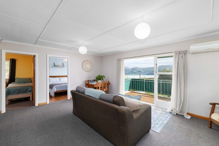 Photo of property in 64 Bayview Road, Charteris Bay, Lyttelton, 8971