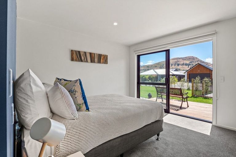 Photo of property in 14 Cumberland Road, Lower Shotover, Queenstown, 9304