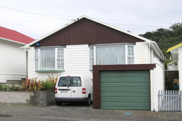 Photo of property in 10 Trevor Terrace, Newtown, Wellington, 6021
