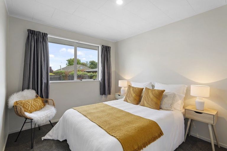 Photo of property in 82 Gilberthorpes Road, Hei Hei, Christchurch, 8042