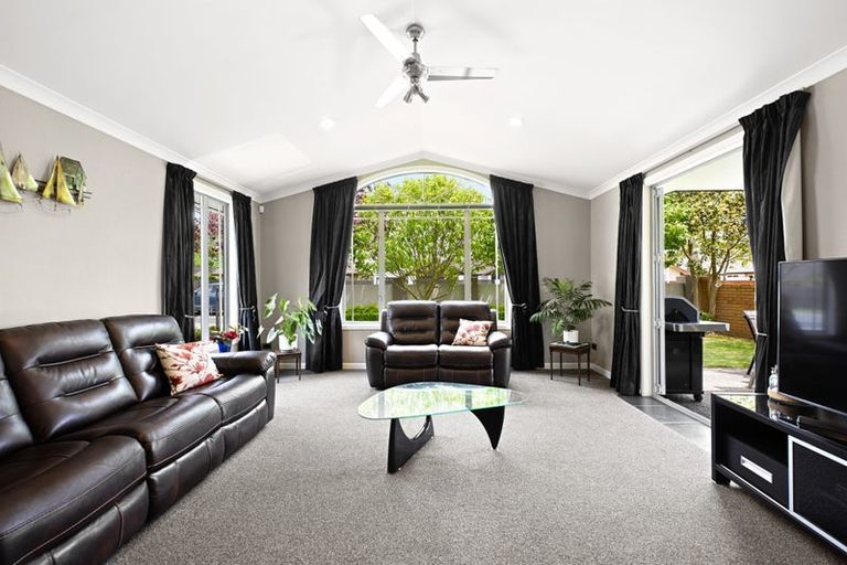 Photo of property in 392a Hukanui Road, Rototuna, Hamilton, 3210