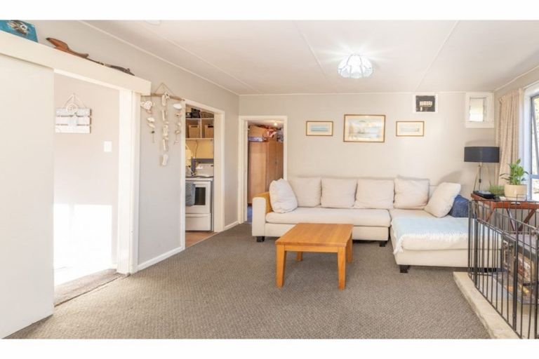Photo of property in 34 Burnett Street, Oxford, 7430