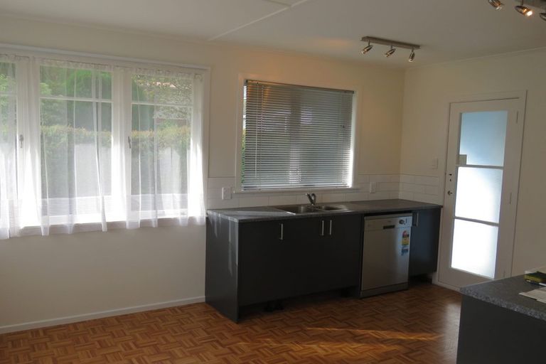 Photo of property in 11 Riwai Street, Paraparaumu, 5032