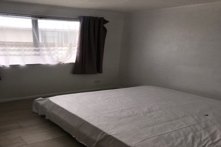 Photo of property in 276 Bairds Road, Otara, Auckland, 2023