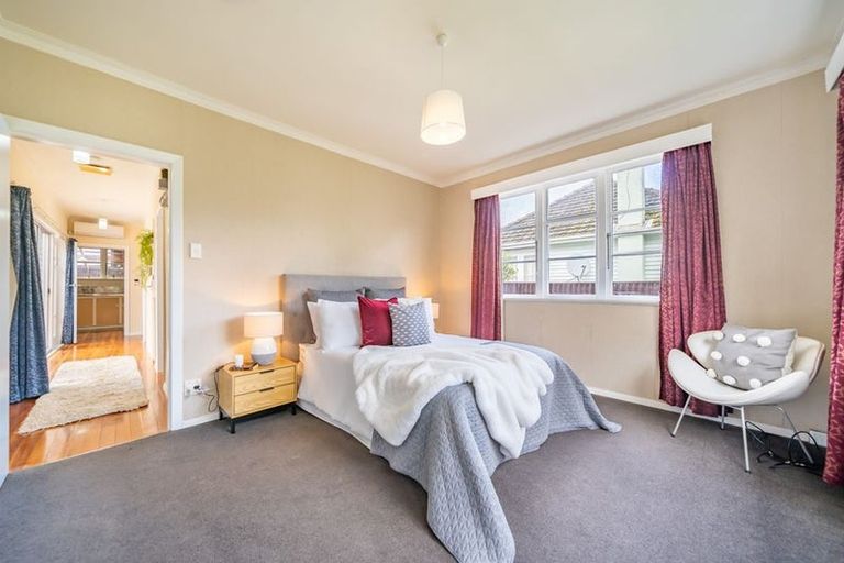 Photo of property in 1000 Taita Drive, Taita, Lower Hutt, 5011