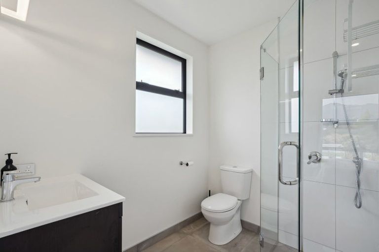 Photo of property in 8 Mount Burke Street, Wanaka, 9305