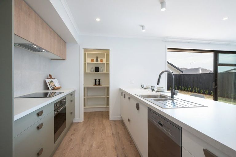 Photo of property in 32 Cupola Crescent, Richmond, 7020