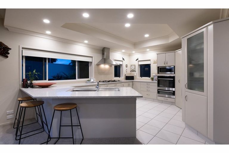 Photo of property in 37 La Colina Place, Bethlehem, Tauranga, 3110