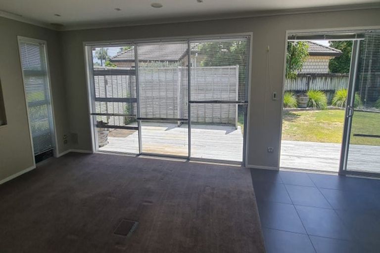 Photo of property in 3 Portofina Court, Papamoa Beach, Papamoa, 3118