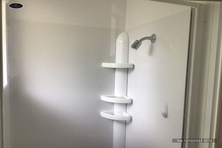 Photo of property in 3 Spruce Grove, Ranui, Porirua, 5024