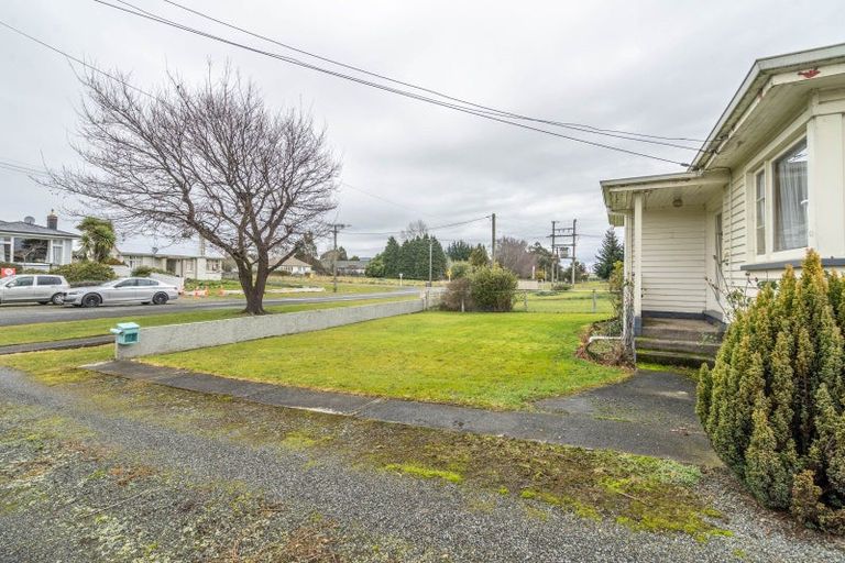 Photo of property in 52 Hastings Street, Ohai, 9635