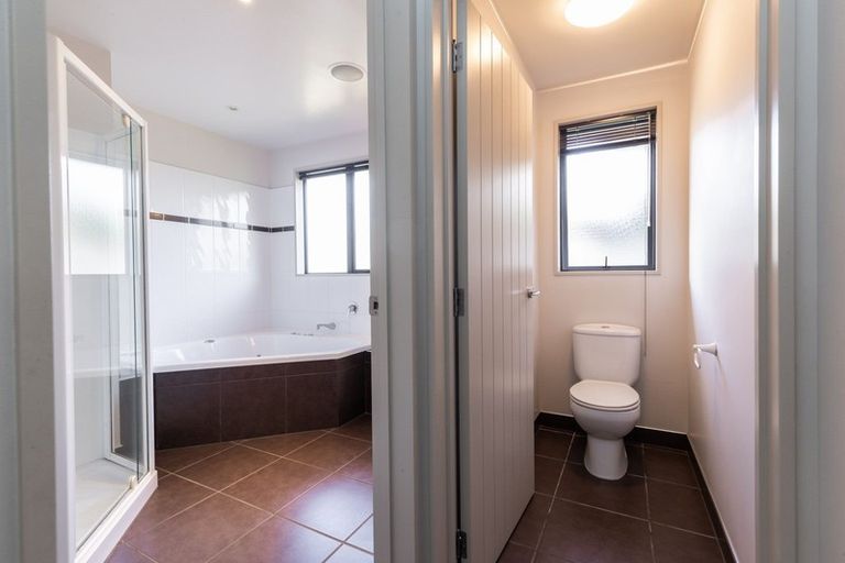 Photo of property in 13 Acheron Place, Lake Hayes, Queenstown, 9304