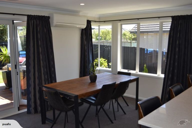 Photo of property in 41 Puhara Avenue, Parklands, Christchurch, 8083