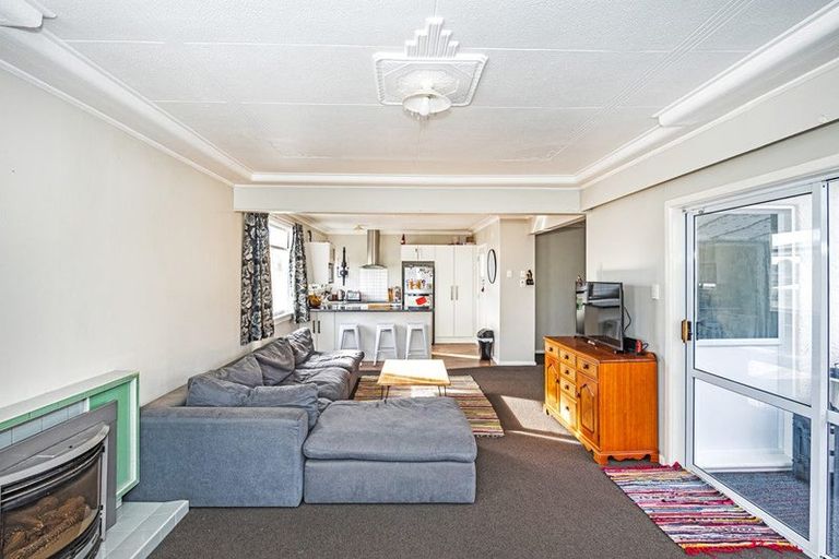 Photo of property in 57 Stuart Street, Holmes Hill, Oamaru, 9401