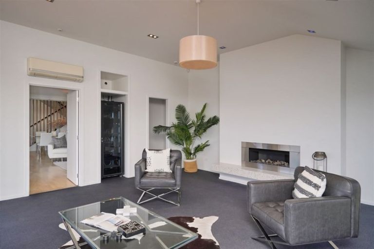 Photo of property in 78 Cannon Hill Crescent, Mount Pleasant, Christchurch, 8081