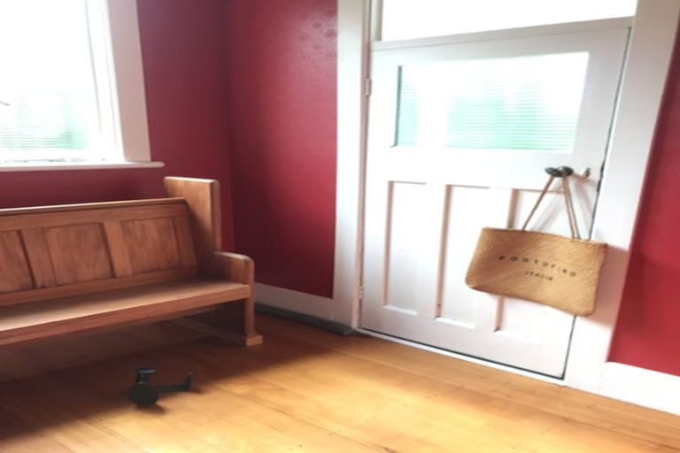 Photo of property in 25 Cameron Road, Bluff Hill, Napier, 4110