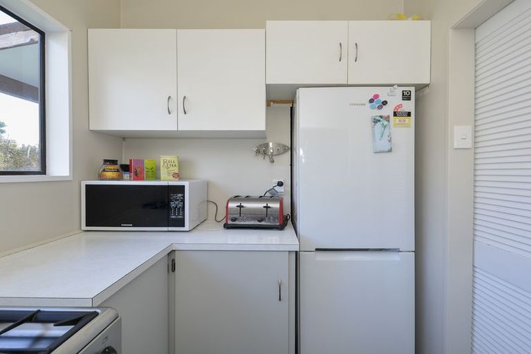 Photo of property in 17 Dunton Drive, Welcome Bay, Tauranga, 3112