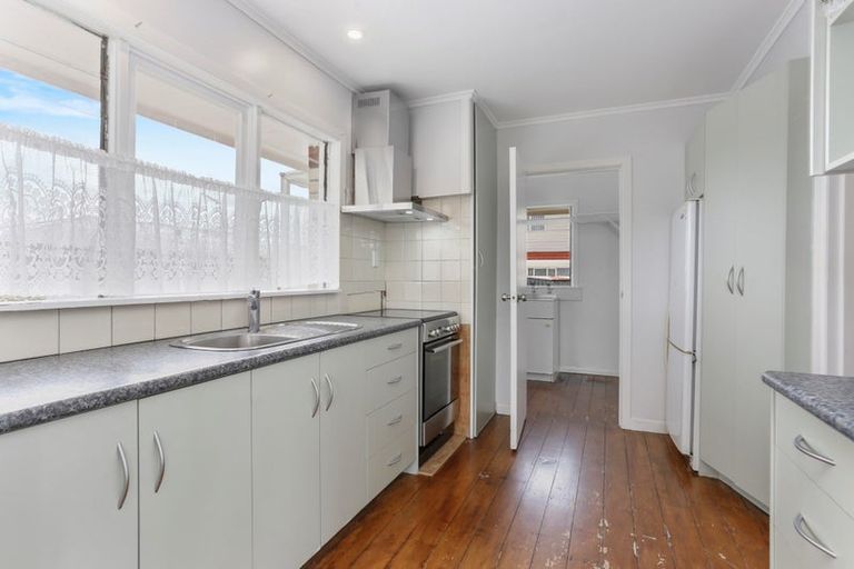 Photo of property in 51 Allenby Road, Papatoetoe, Auckland, 2025