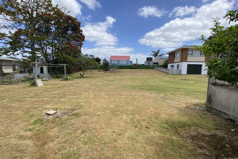 Photo of property in 217 Philomel Road, Whangamata, 3620