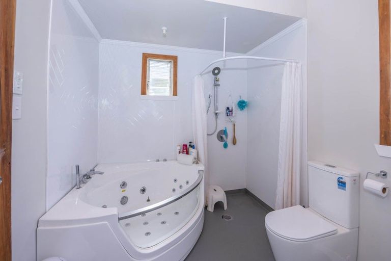 Photo of property in 2 College Street, Te Awamutu, 3800