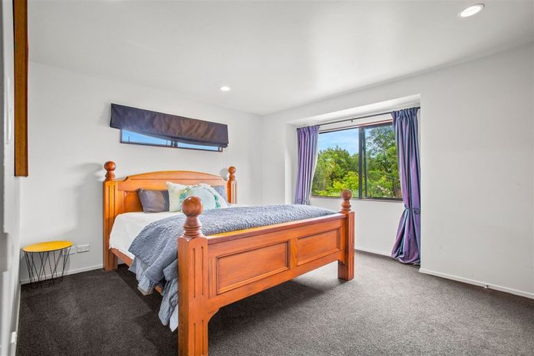 Photo of property in 48 Coventry Way, Long Bay, Auckland, 0630
