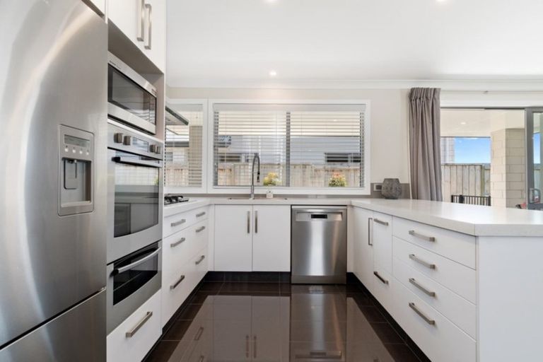 Photo of property in 16 Quail Court, Pyes Pa, Tauranga, 3112