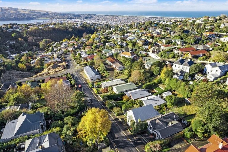 Photo of property in 52 Argyle Street, Mornington, Dunedin, 9011