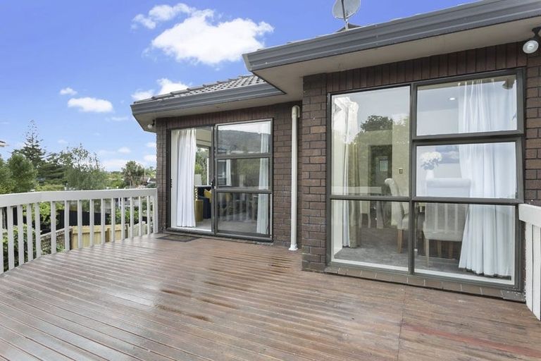 Photo of property in 2/41 Glenmore Road, Sunnyhills, Auckland, 2010