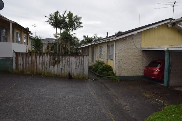 Photo of property in 6/51 Rimu Street, New Lynn, Auckland, 0600