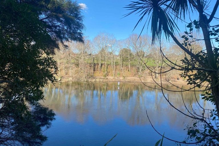 Photo of property in 30 Duncan Road, St Andrews, Hamilton, 3200