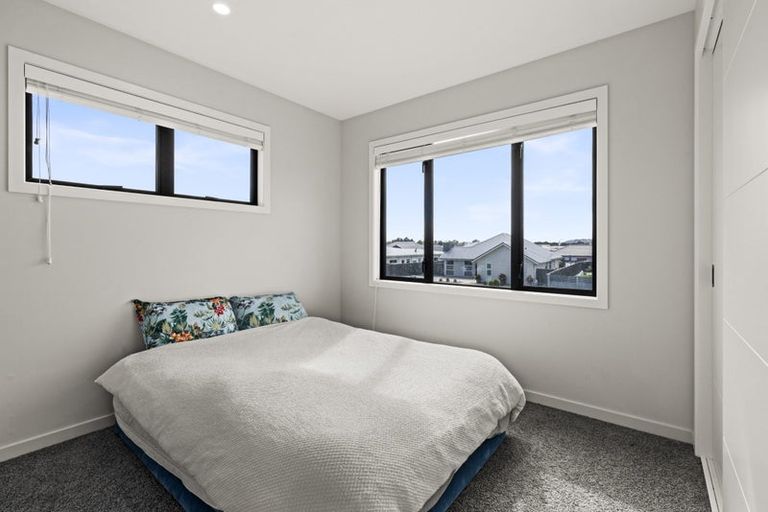 Photo of property in 24 Aspiring Drive, Poraiti, Napier, 4112