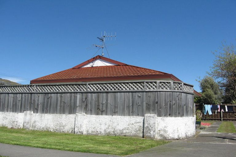 Photo of property in 46 Polstead Road, Stoke, Nelson, 7011