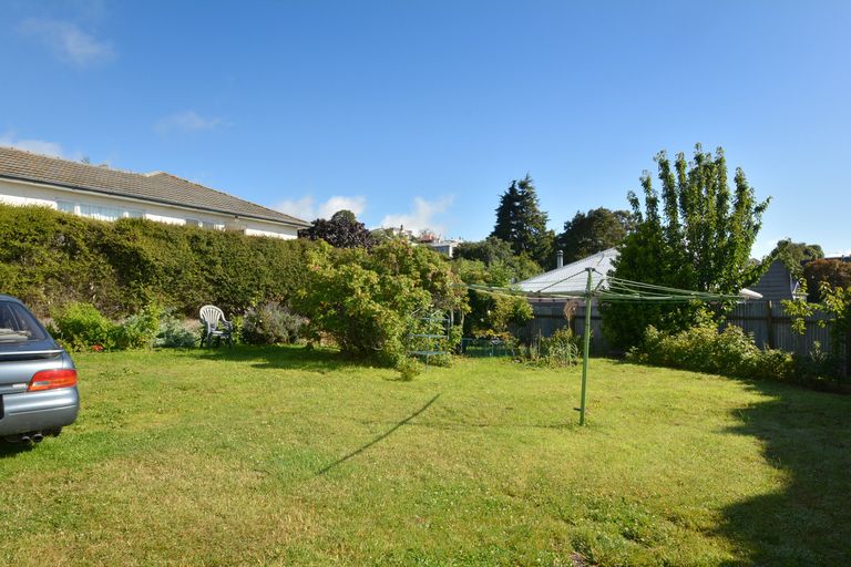 Photo of property in 136 Taieri Road, Kaikorai, Dunedin, 9010