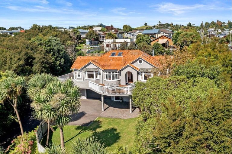 Photo of property in 84 Waitaha Road, Welcome Bay, Tauranga, 3112