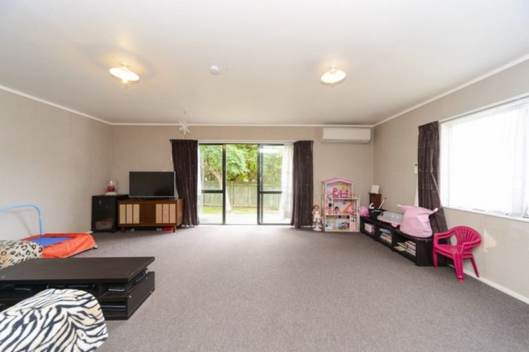 Photo of property in 7 Emmerdale Mews, Highbury, Palmerston North, 4412