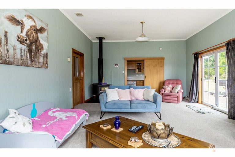 Photo of property in 92 Studholme Settlement Road, Waimate, 7979