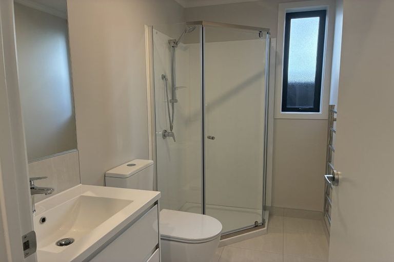 Photo of property in 28 Waruhia Crescent, Rototuna North, 3210