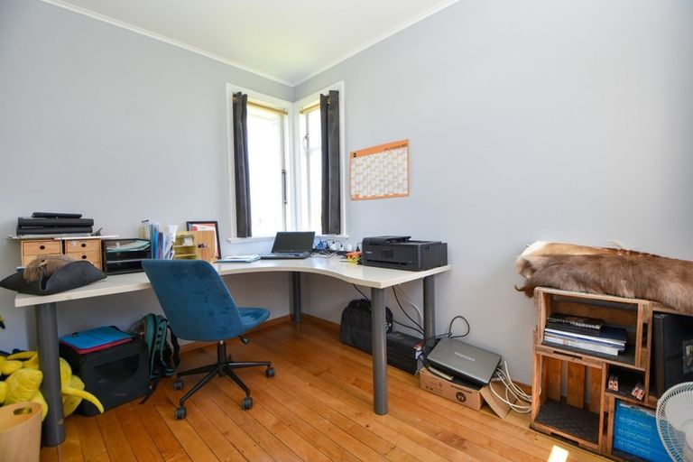 Photo of property in 32 Rhodes Street, Carterton, 5713