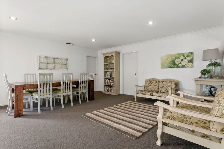 Photo of property in 27a Saffron Street, Cambridge, 3434