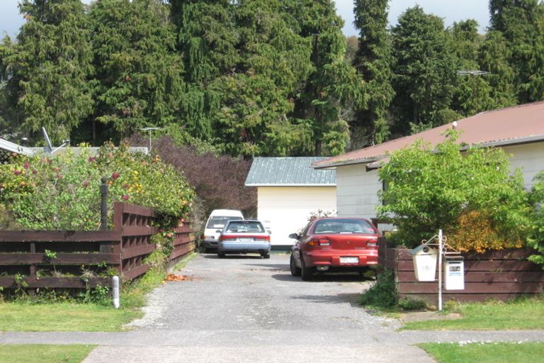 Photo of property in 55b Aquarius Drive, Kawaha Point, Rotorua, 3010