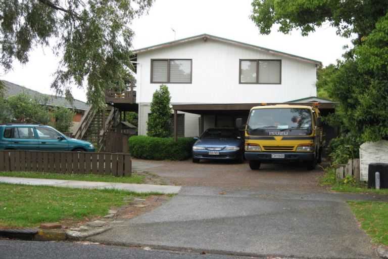 Photo of property in 142 Princes Street West, Pukekohe, 2120