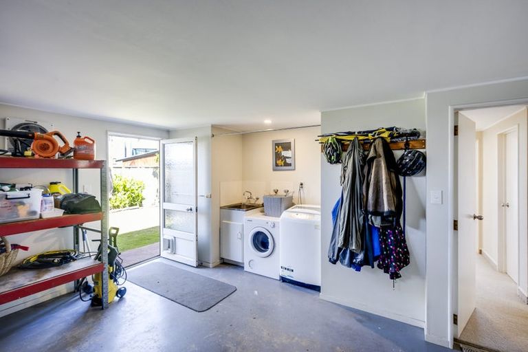 Photo of property in 166 Auckland Road, Greenmeadows, Napier, 4112